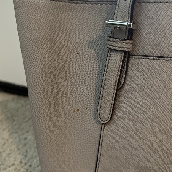 Michael Kors Shoulder Bag - Picture 5 of 11